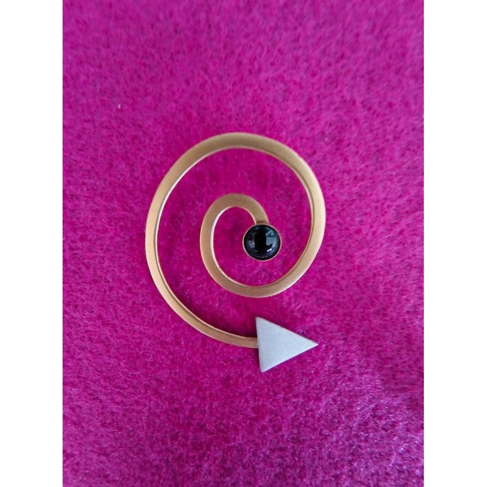Unique Spiral Arrow Brooch Pin Gold Tone‎ Black Gemstone Women's Fashion Jewelry